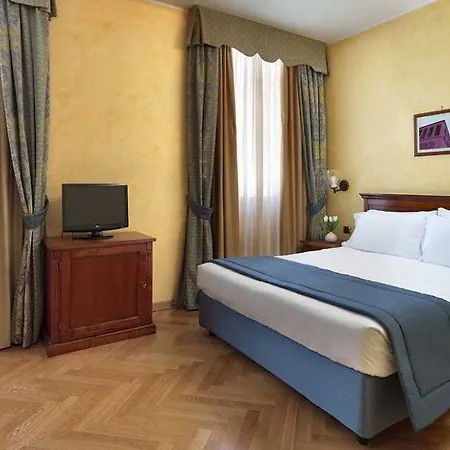 Continentale Готель