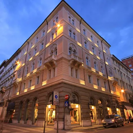 Continentale Hotel Terst