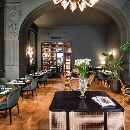 Continentale Hotel 4*