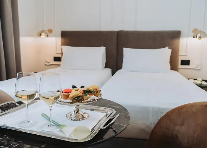 Continentale Трієст