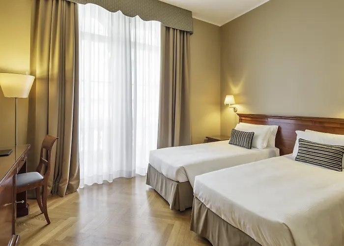 Continentale Готель